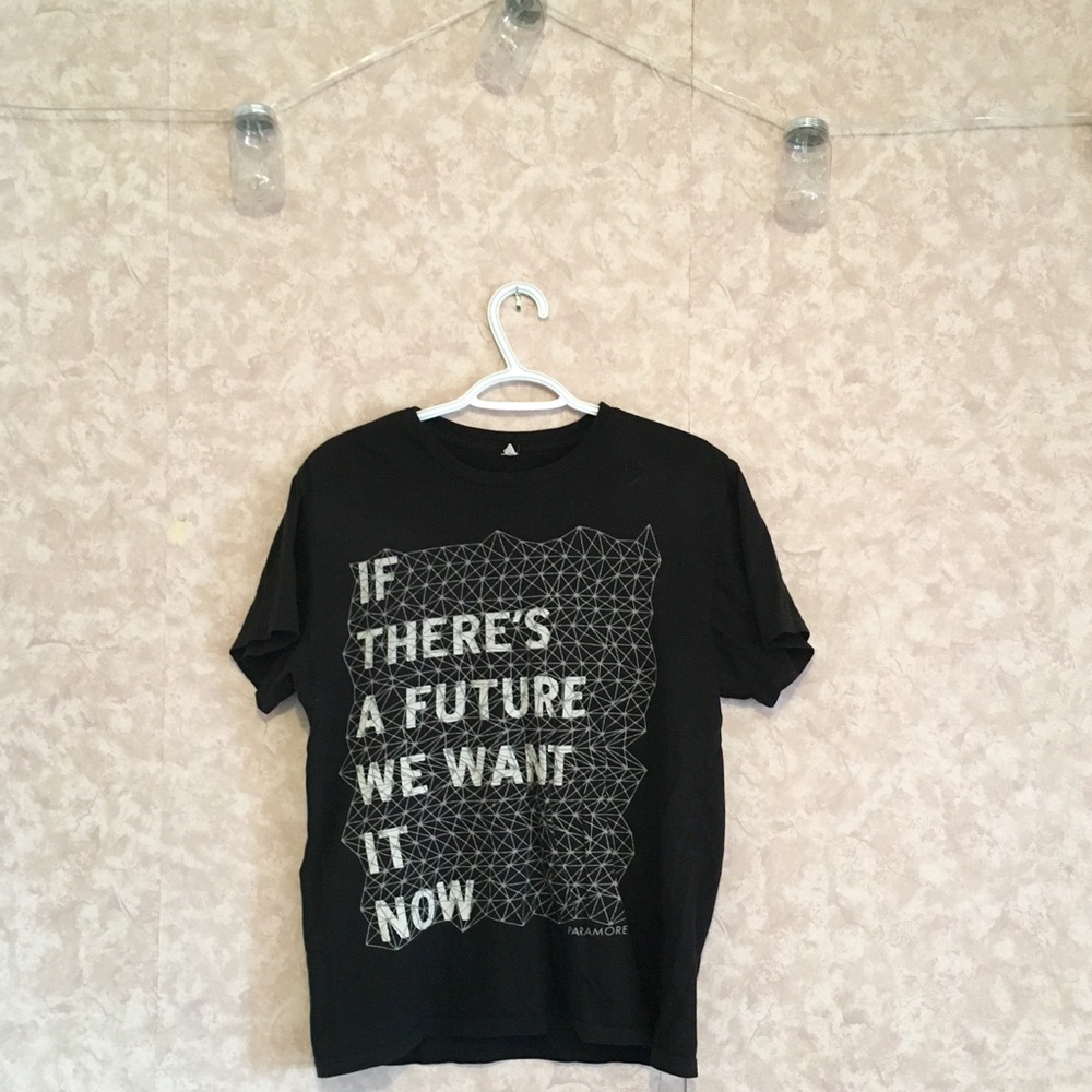 Paramore “Now” Band Merch Tee w Geometric Design